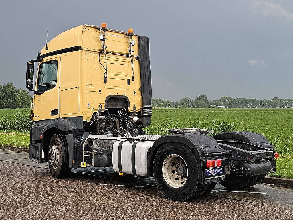 MERCEDES-BENZ ACTROS 1843