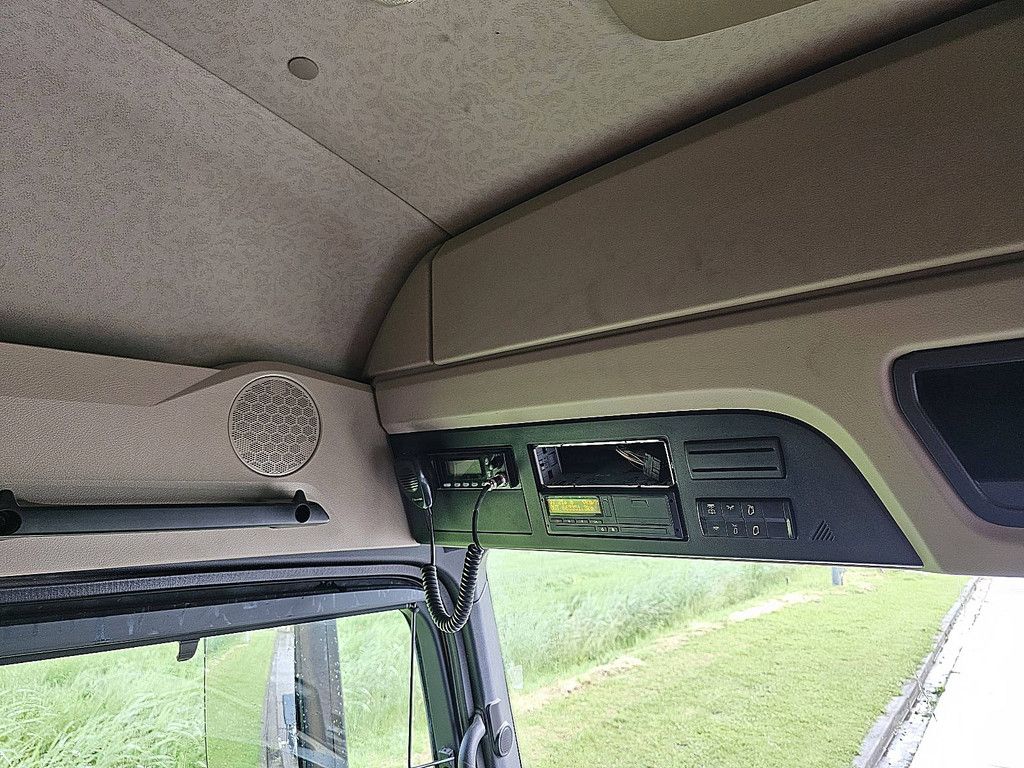 MERCEDES-BENZ ACTROS 1843