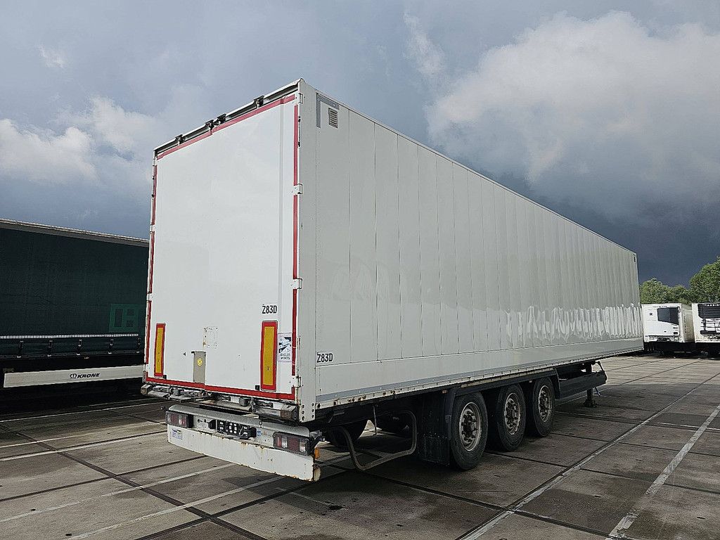 KRONE SD DRYLINER garnment kleider