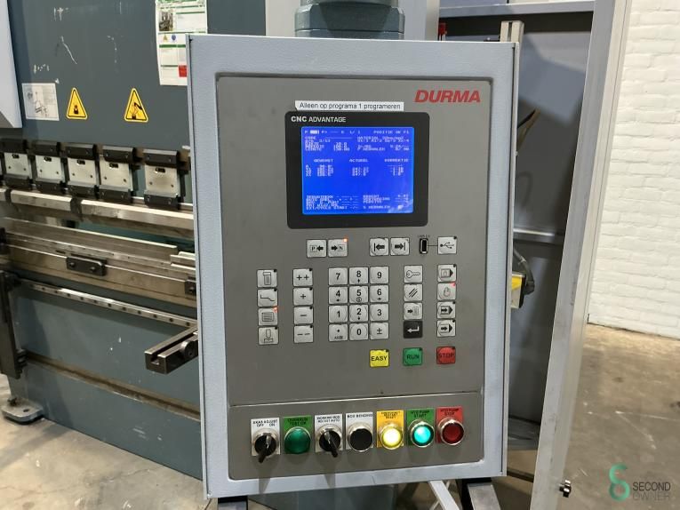 Abkantpressen Durma AD-R 2060 2013