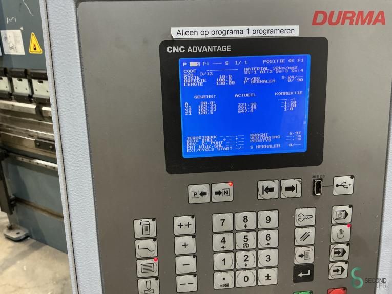 Abkantpressen Durma AD-R 2060 2013