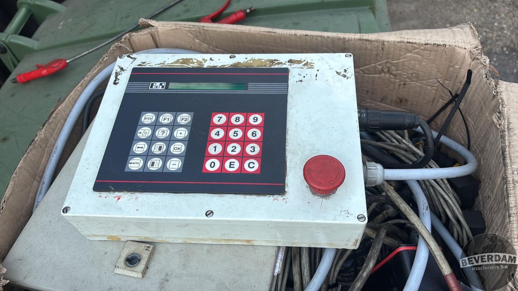 Kverneland UN 7655