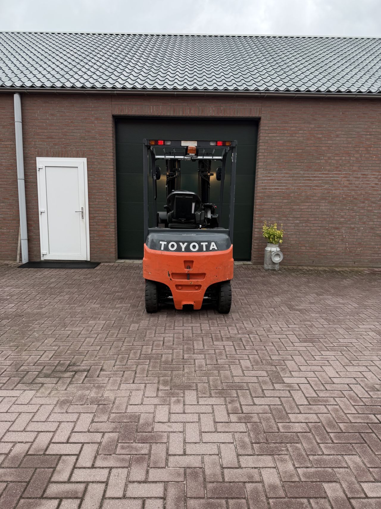 Toyota 2500kg 1100 uur! Triplo elektrische heftruck