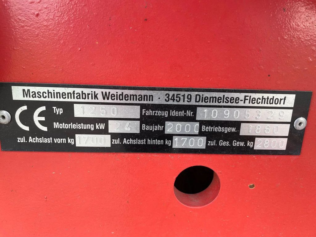 Weidemann 1250 Shovel Loader