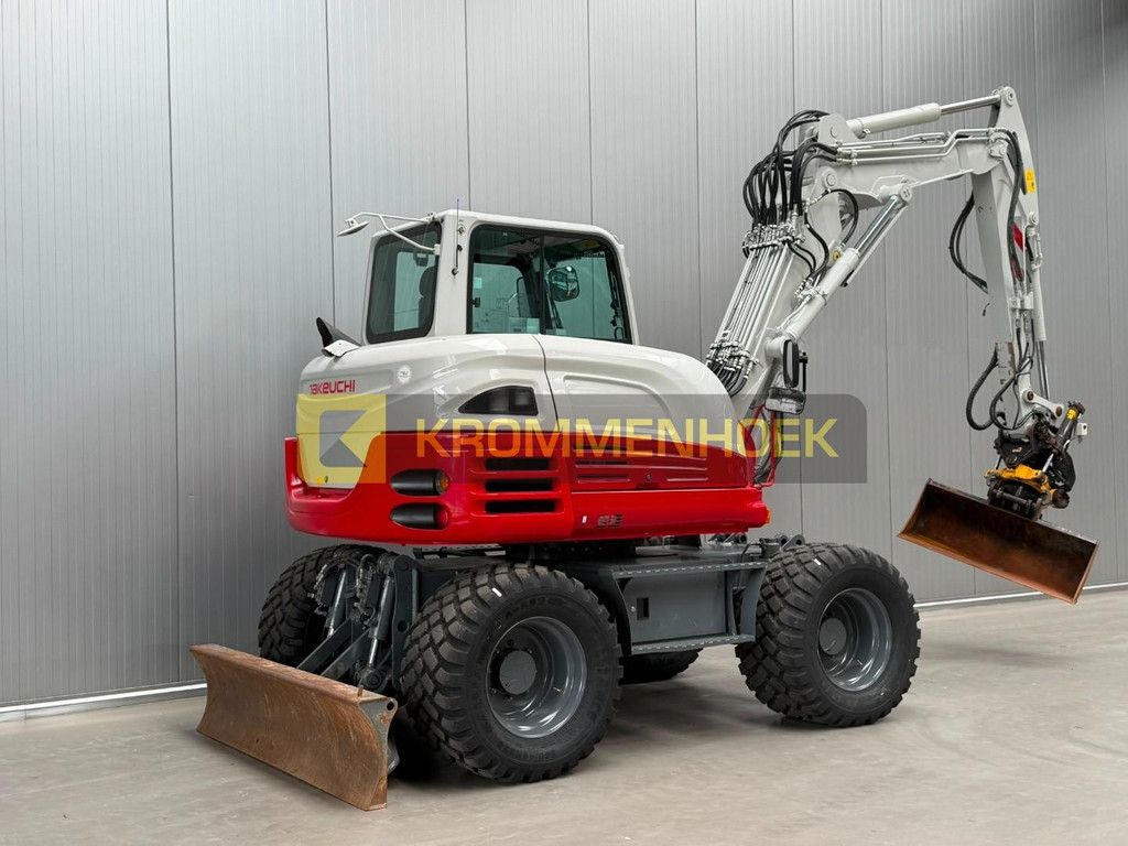 Takeuchi TB 295 W Engcon Tilt Rotator KH9585