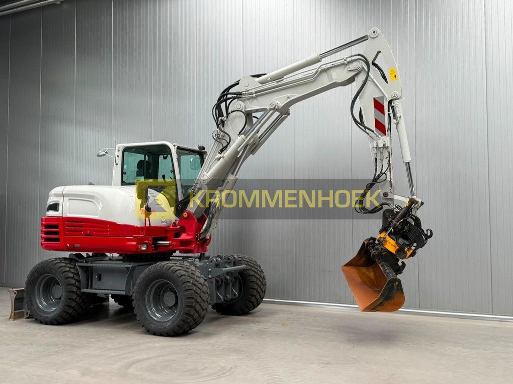Takeuchi TB 295 W Engcon Tilt Rotator KH9585