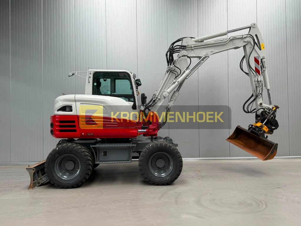 Takeuchi TB 295 W Engcon Tilt Rotator KH9585