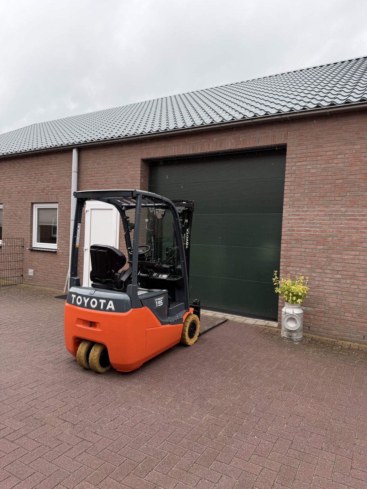 Toyota 1500kg 8FBE15T 2300 uur! Triplo elektrische heftruck