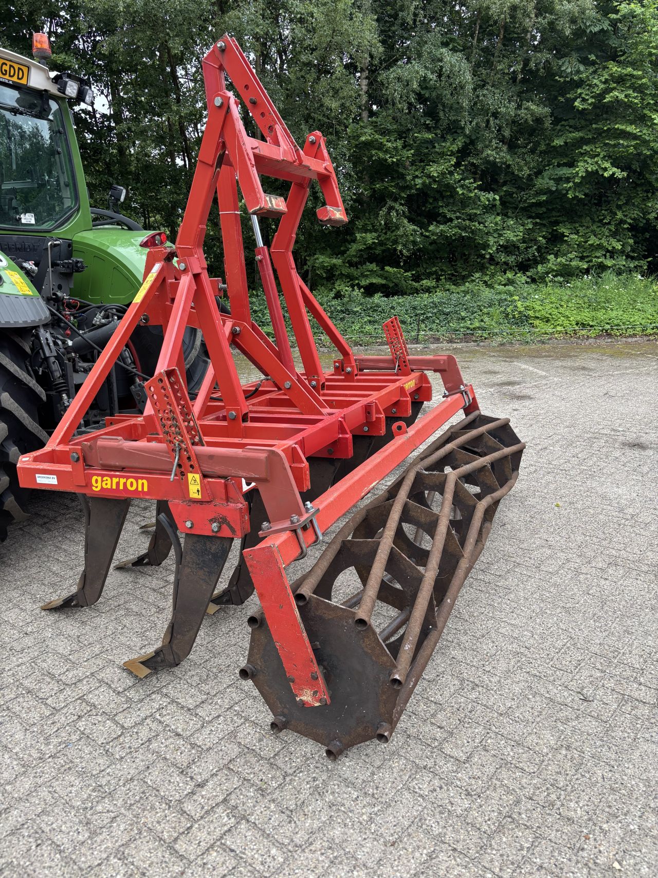Evers cultivator met hef