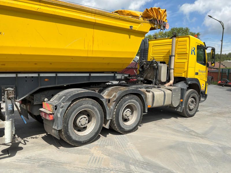 2011 Volvo FMFH E5 Tractor