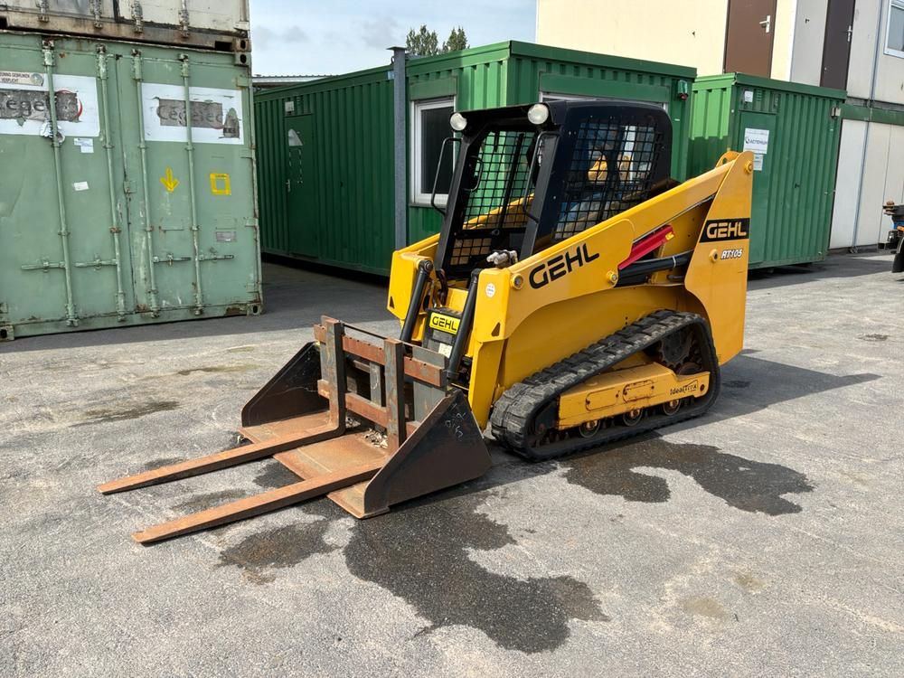 2021 Gehl RT105 skid-steer loader