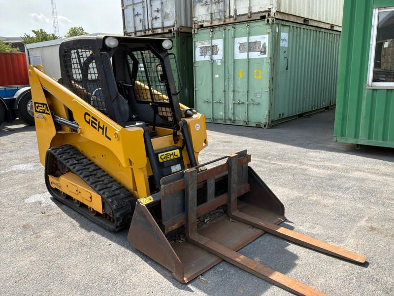 2021 Gehl RT105 skid-steer loader