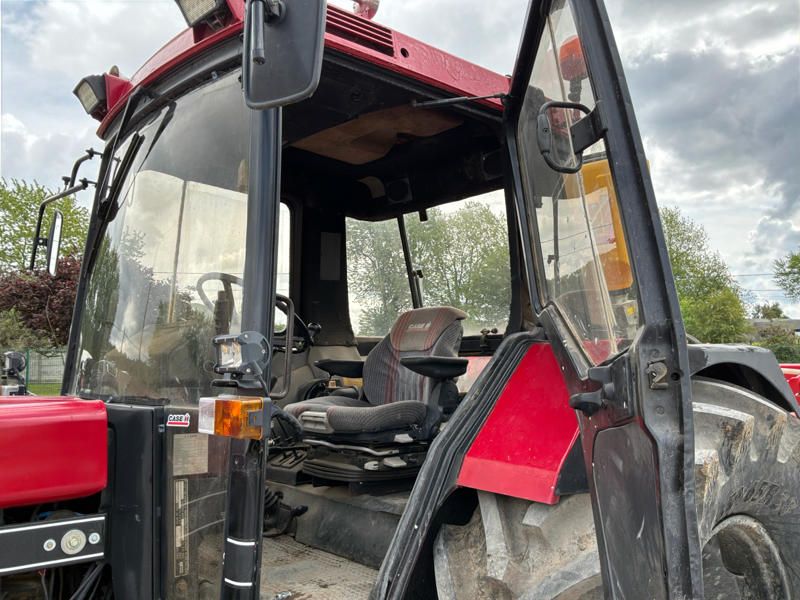 1990 Case-International 1056XL Agricultural Tractor