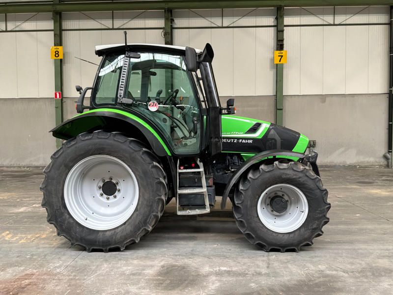 2013 Deutz-Fahr Agrotron TT420 4-wheel-drive Agricultural Tractor