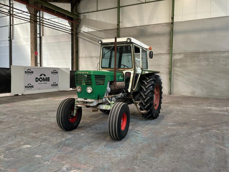 Deutz D100 06 Traktor mit 2-Rad-Antrieb