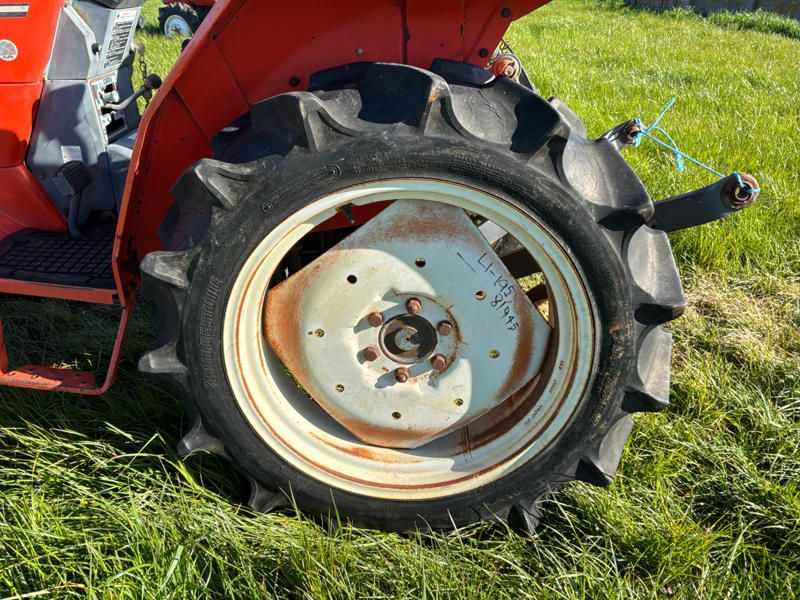 Kubota L1-195 Mini-Traktor mit Allradantrieb