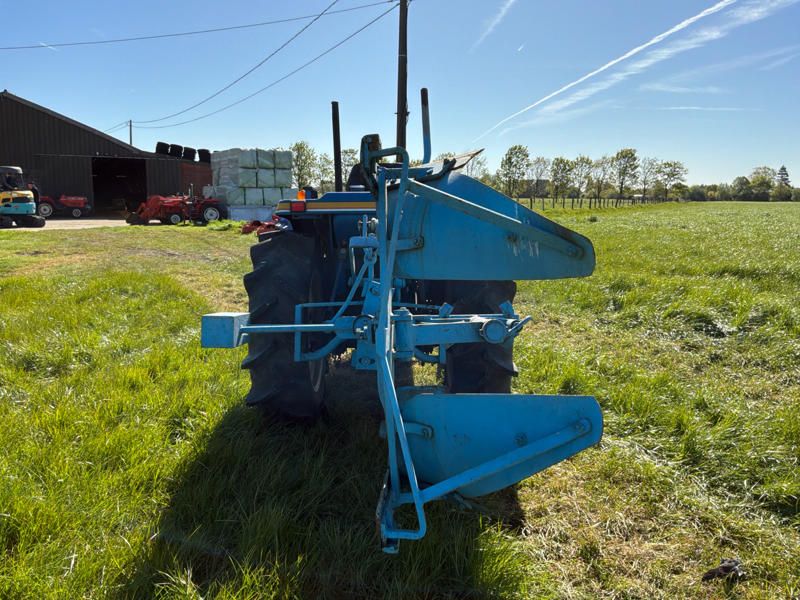 Iseki Landhope 240 Mini-Traktor mit Allradantrieb und Drehpflug