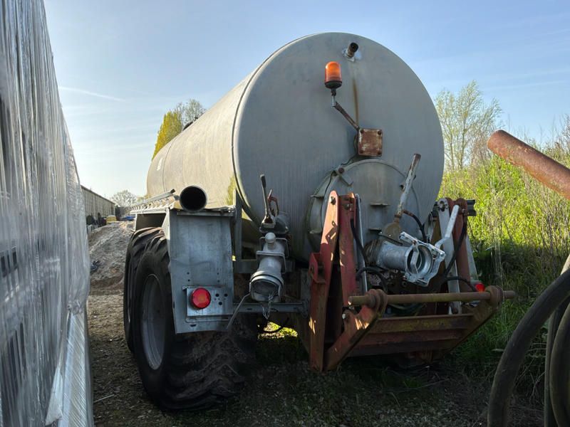 1988 De Zwaef 1210 slurry tanker