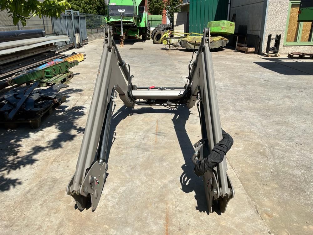 2011 MX U412+ front loader