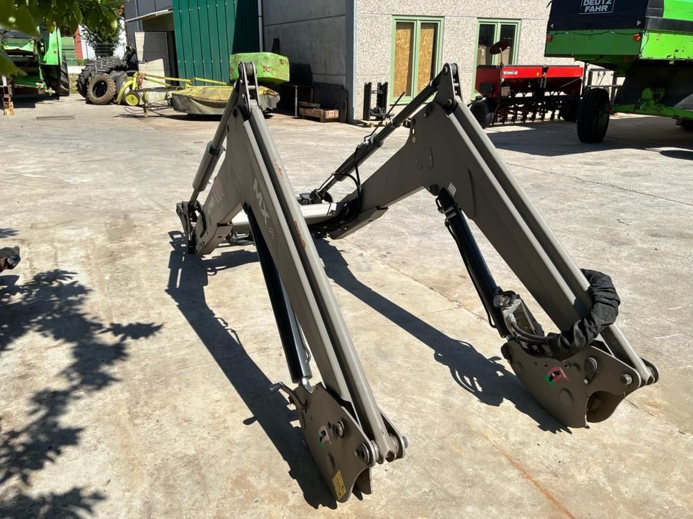 2011 MX U412+ front loader