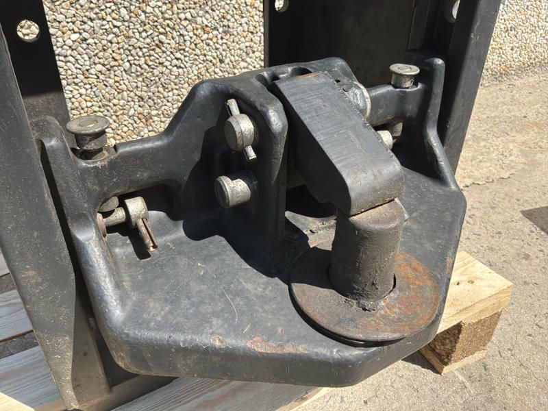 Hans Sauermann HS 4850-390 tow bar carriage