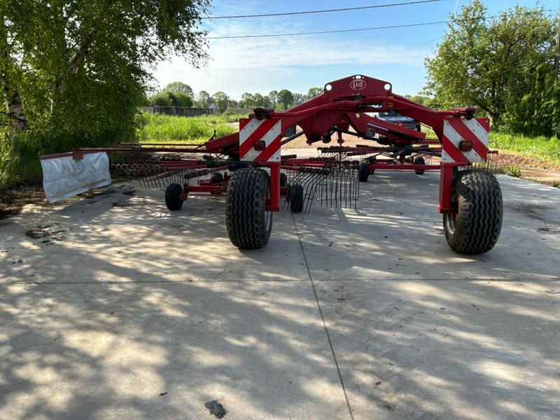 2017 Lely Hibiscus 765SD Schwadenschwader