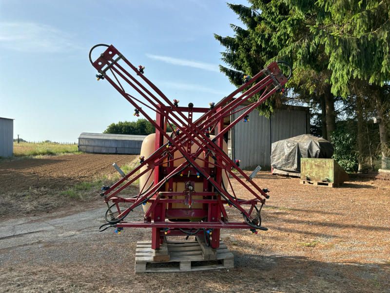 Hardi NK600 Carried Field Sprayer