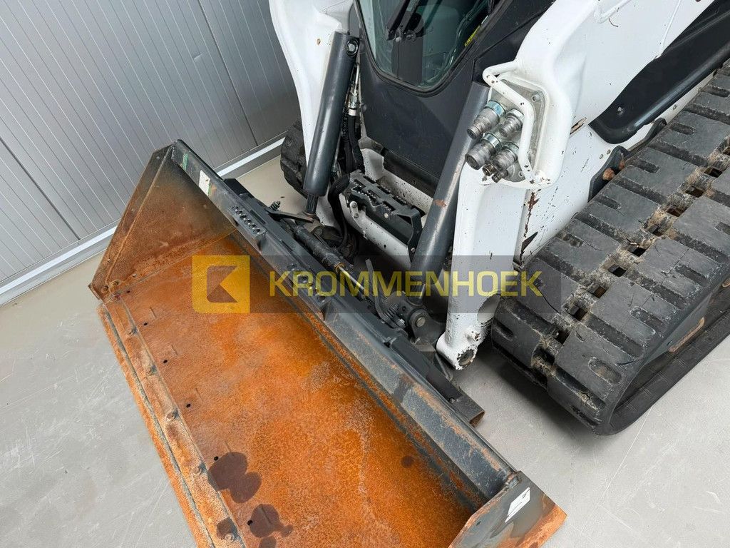 Bobcat T 86 Super High Flow | A/C KH10186