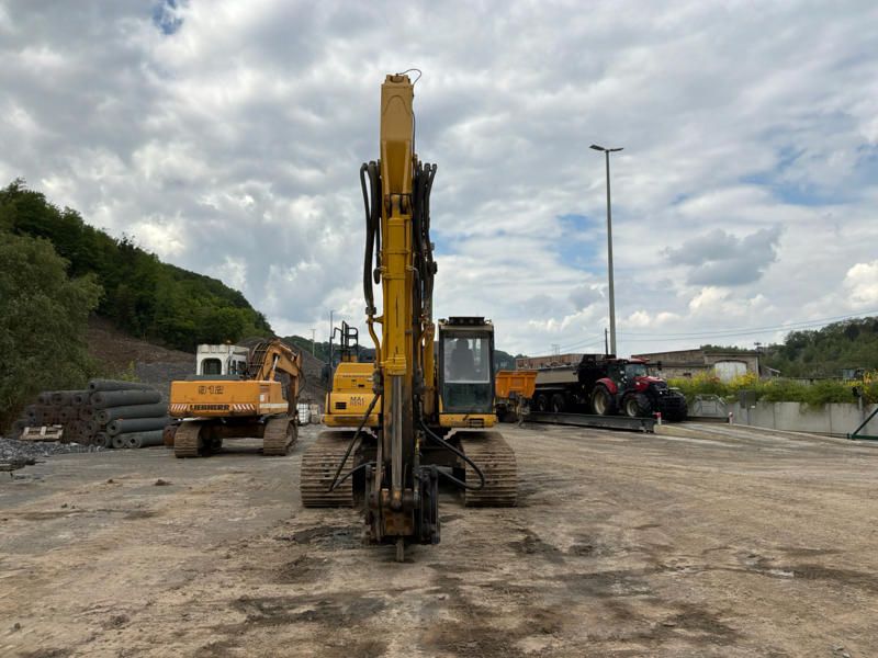 2017 Komatsu HB365LC-3 Raupenbagger