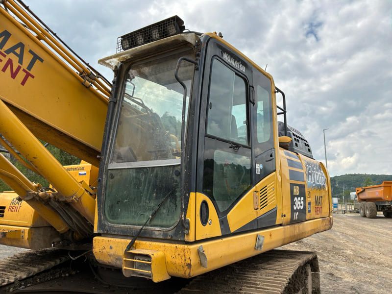 2017 Komatsu HB365LC-3 Raupenbagger