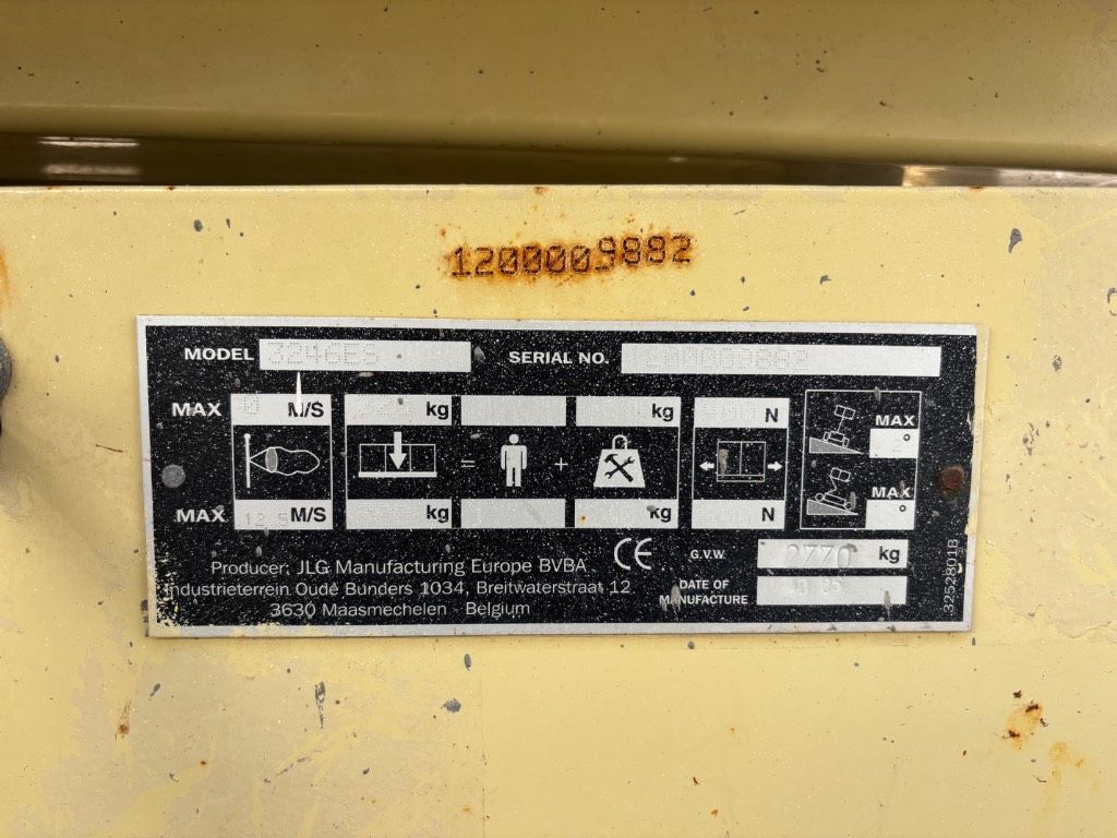 JLG 3246 ES