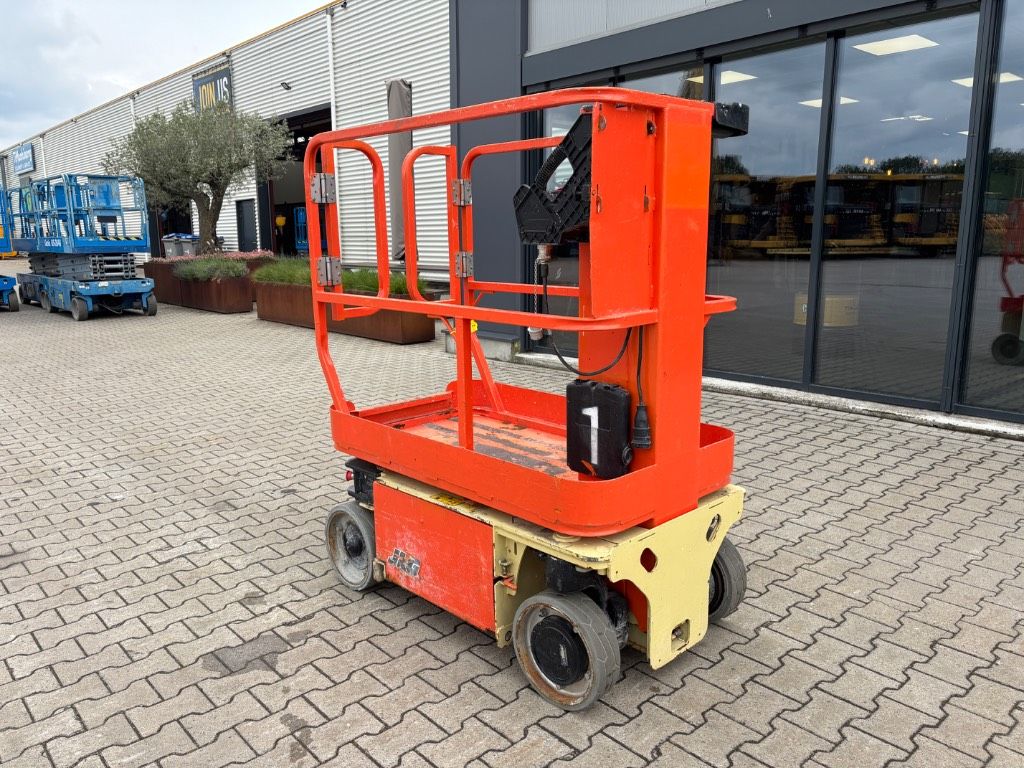JLG 1230 ES