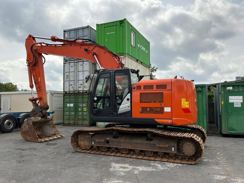 2019 Hitachi ZX225USRLC-6 Crawler Excavator