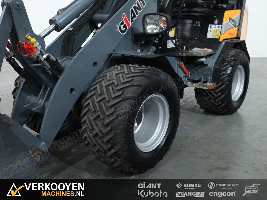 2022 Giant G2500 HD VK10537