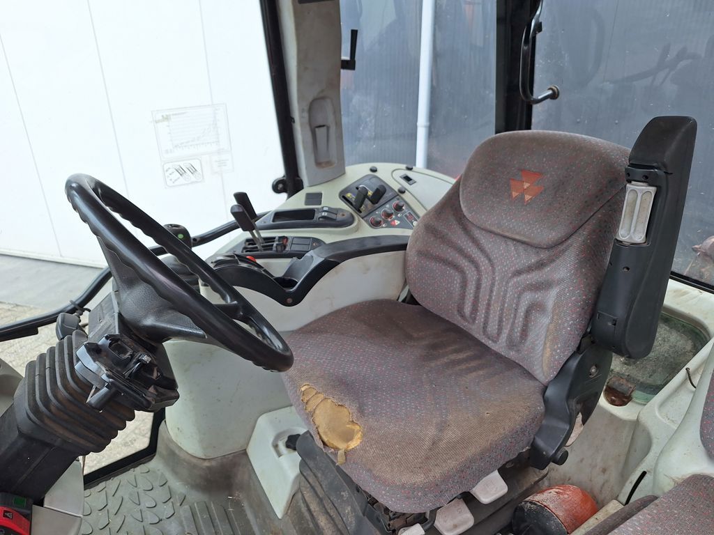 Massey Ferguson 6455 DYNASHIFT