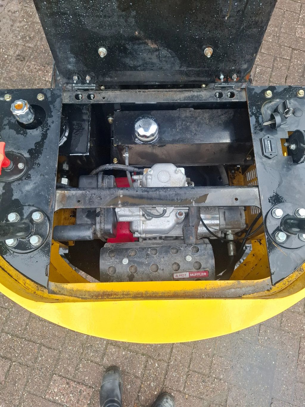 CMH HT10 Minigraver 1tons Gebruikt 2024