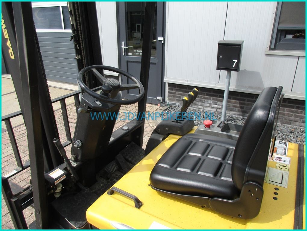 Daewoo B15T-2+ 1.5t electro 2003 3727uur+sideshift+battery73%