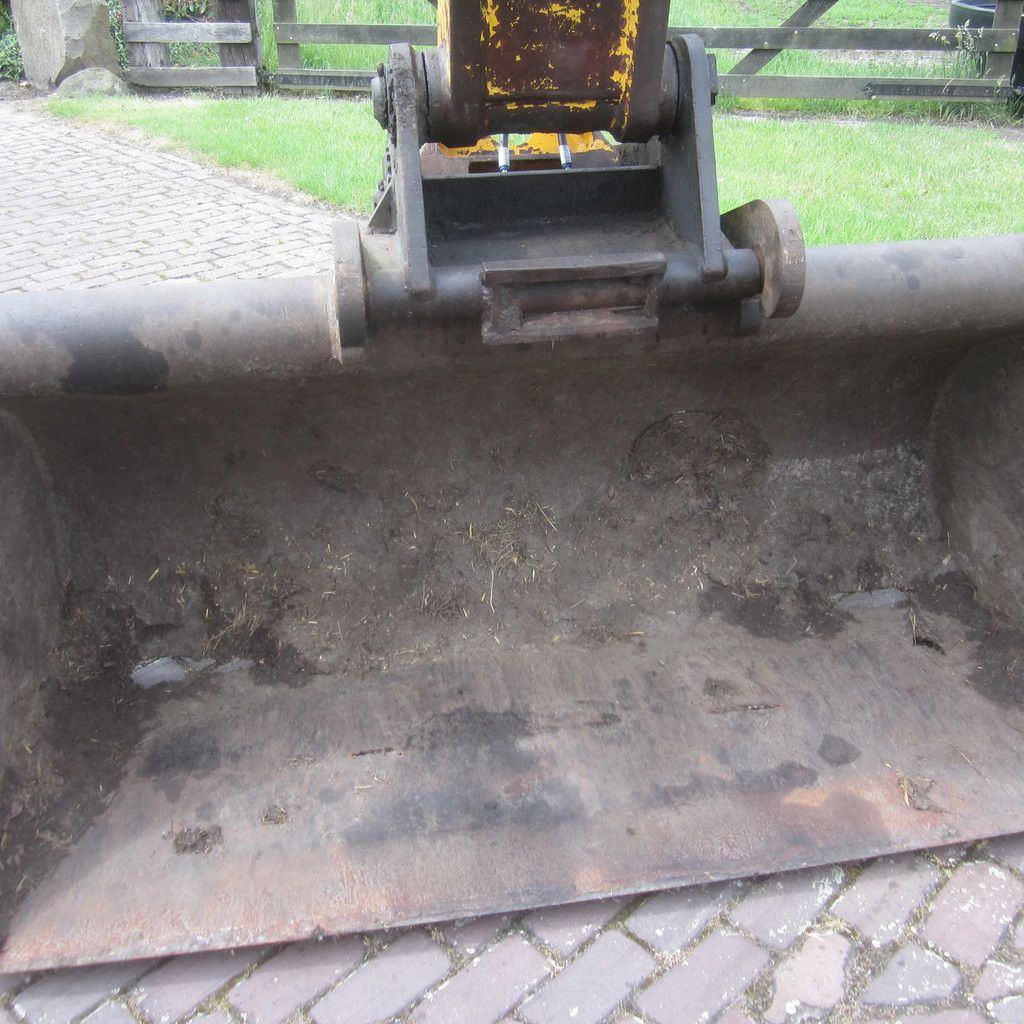 Sennebogen Mobiele kraan- Graafmachine SM13.