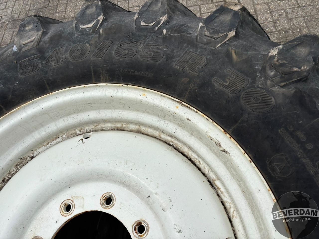 Trelleborg 540/65R30