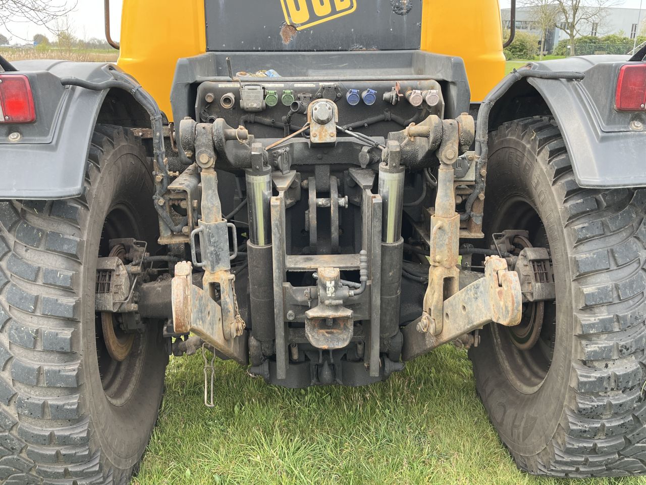 JCB Fastrac 3230 PLUS 65 km/h