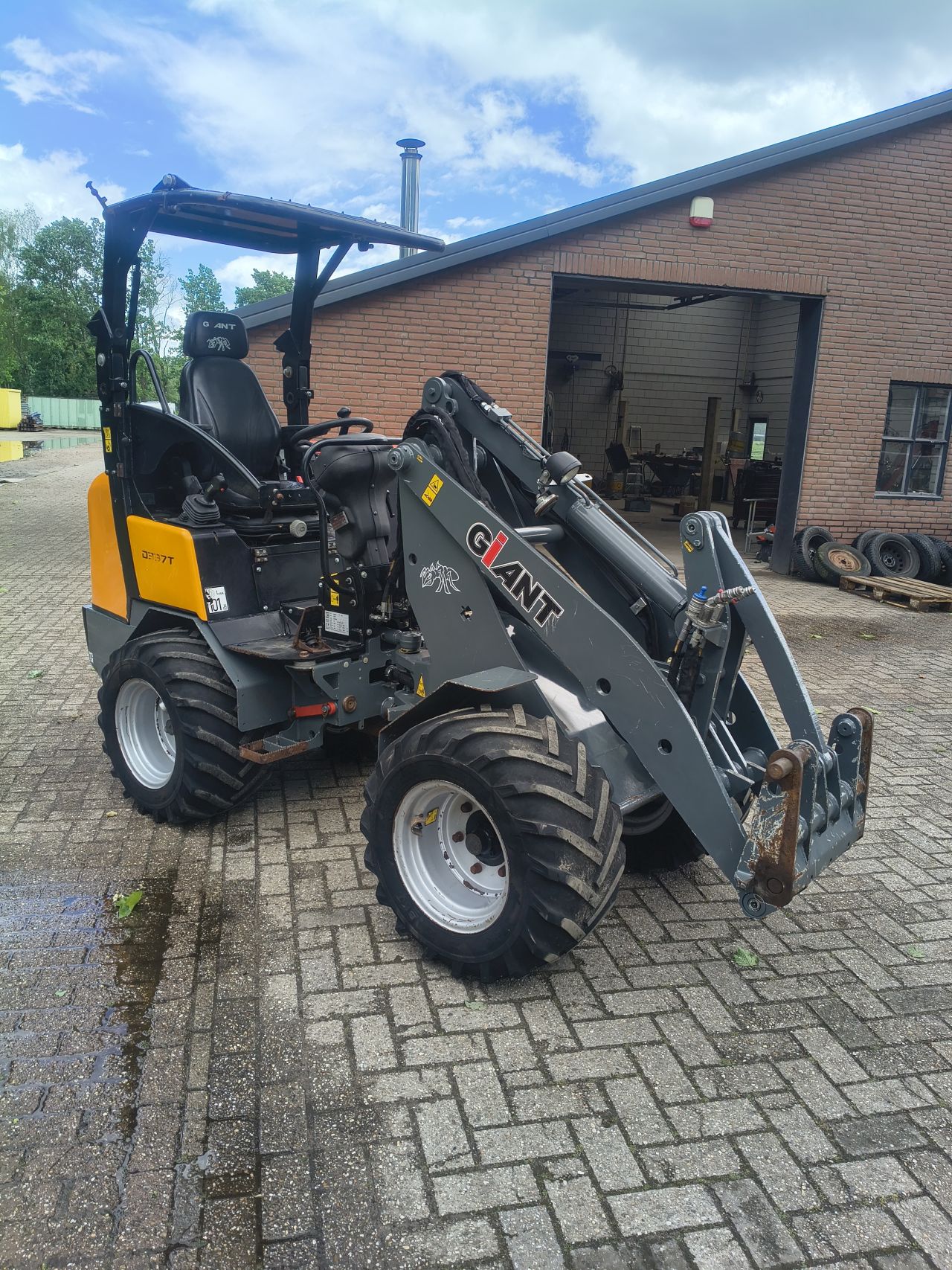 Giant 337t 2019 1000 uur