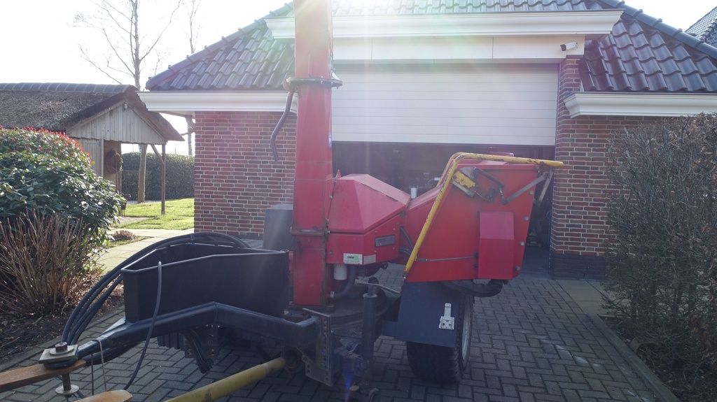 Linddana TP200 houthakselaar versnipperraar