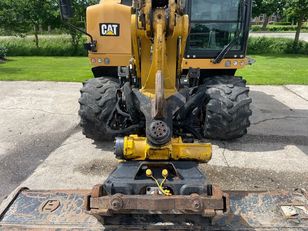 Caterpillar M314F mobiele kraan