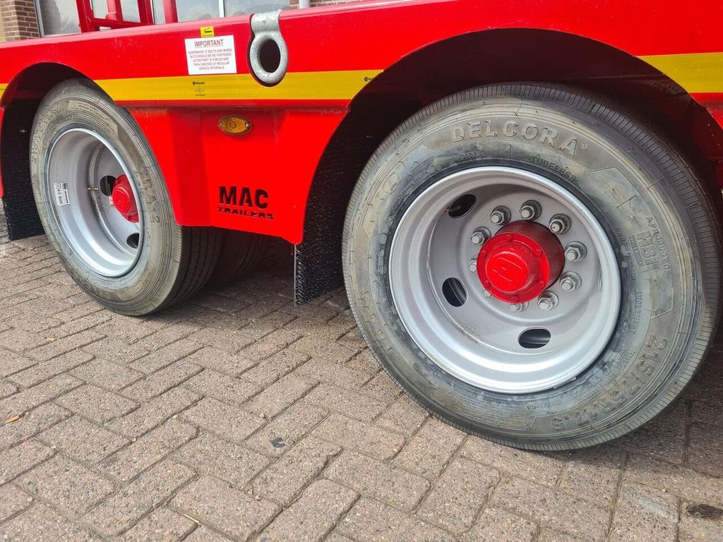 Mac 16 oprijwagen