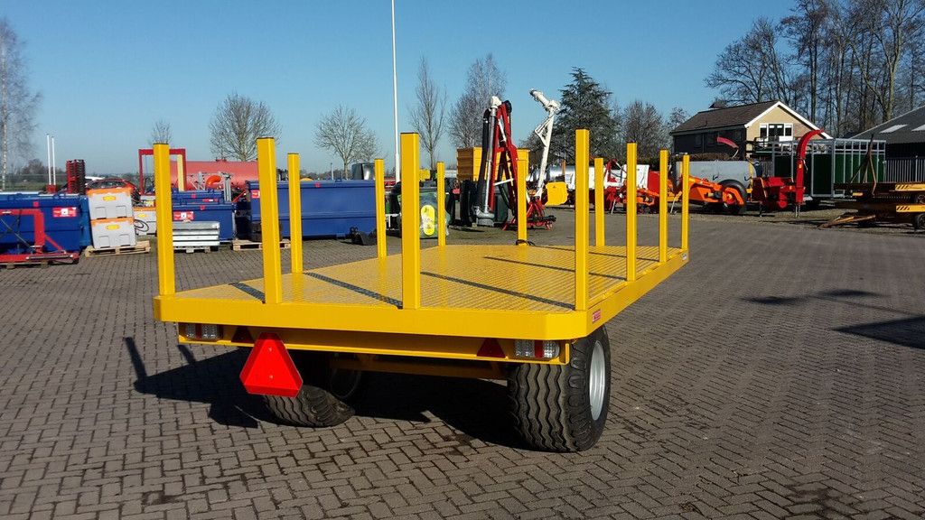 Agomac bakkenwagen bale trailer