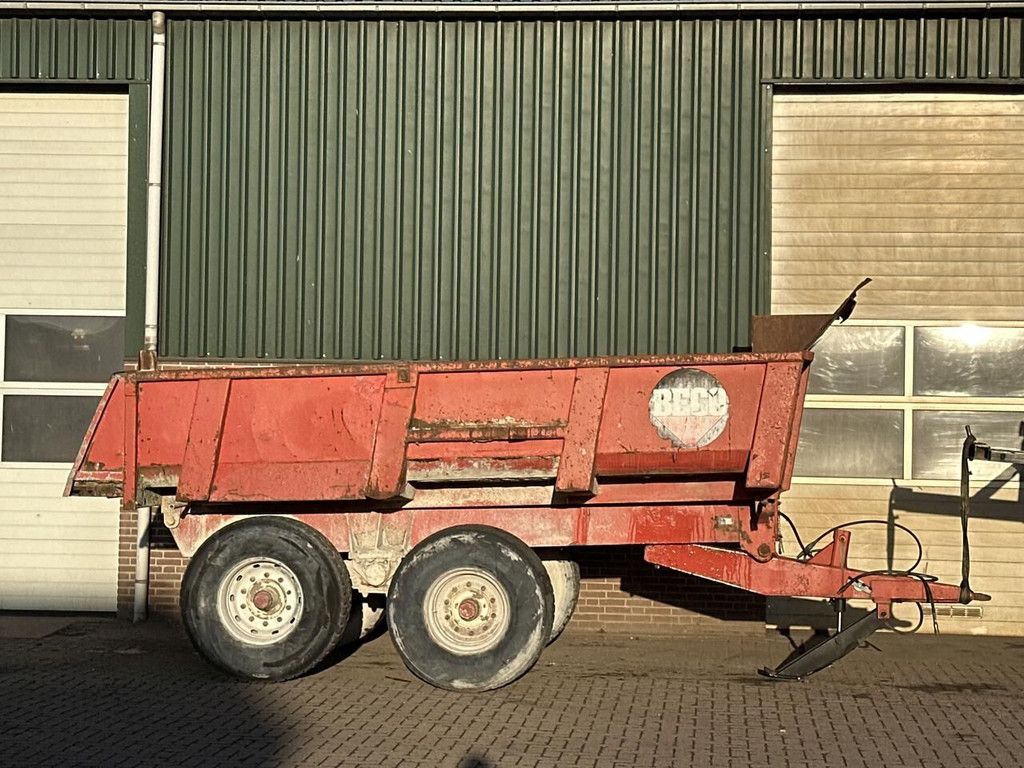 Dump trailer