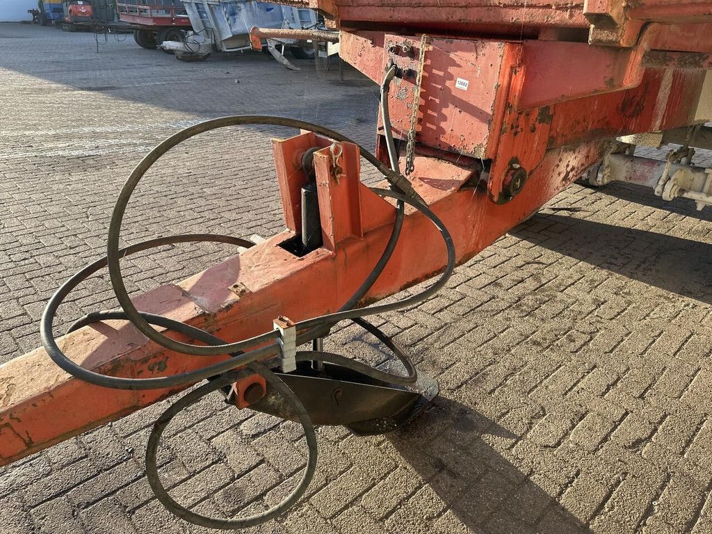 Dump trailer