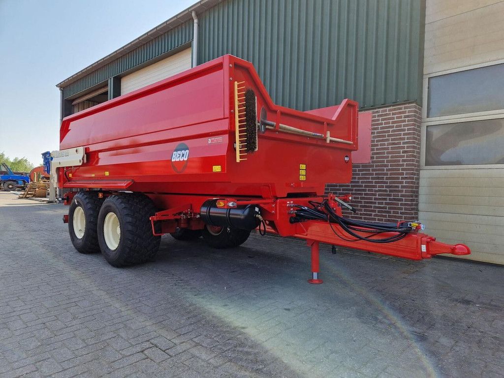 Beco BREVIS 100 tractor trailer