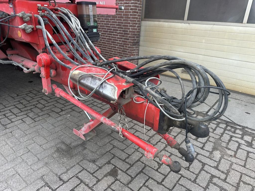 Beco Maxxim 360 dump trailer