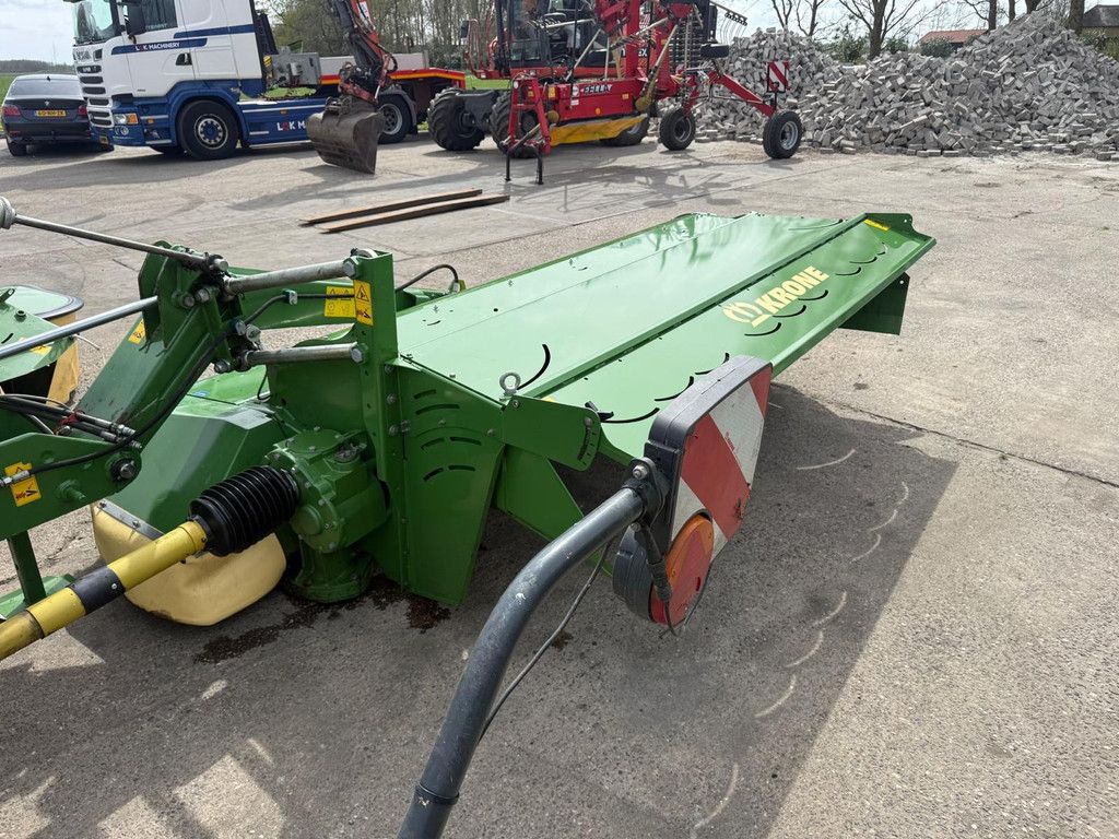 Krone Krone Triple maaier Easycut B 870 CV & 320 CV Kneuzer schijvenmaaier